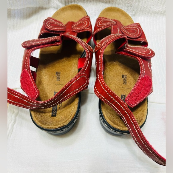 Clark leather sandals, 10w, only worn twice.  Great condition. - Picture 6 of 7